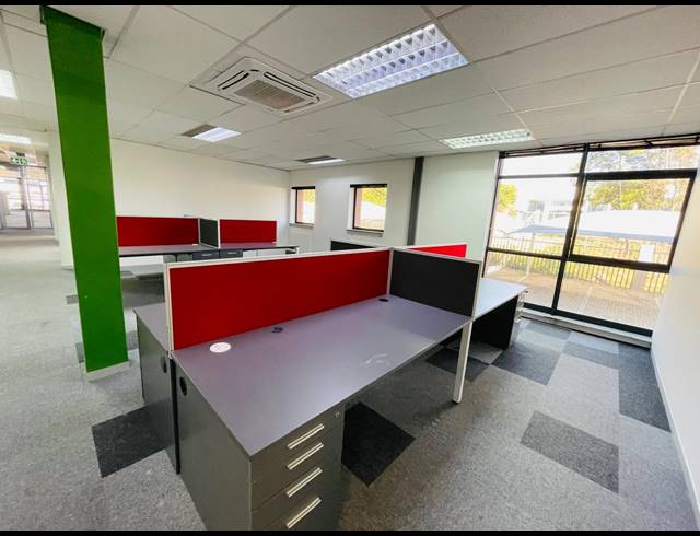 779M² OFFICE TO LET IN MIDRIDGE PARK